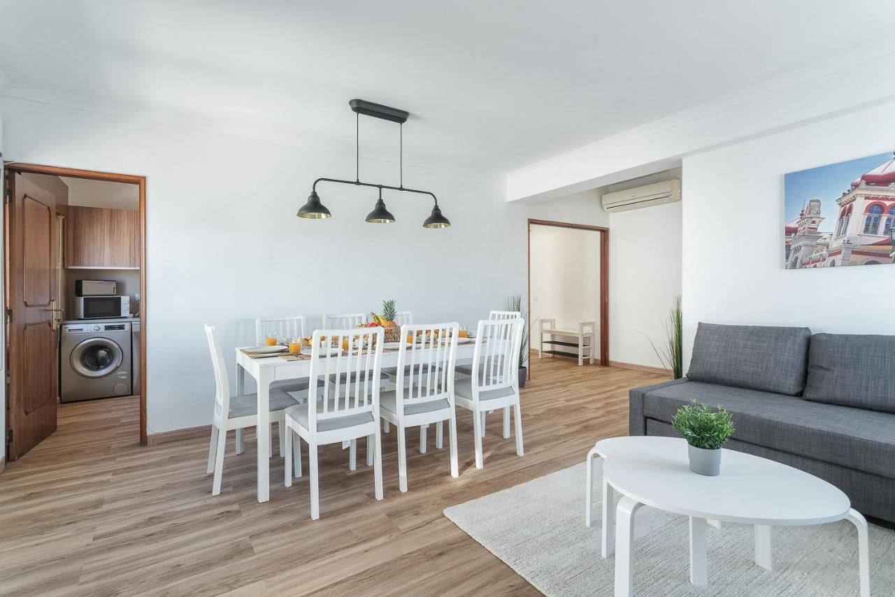 Hostwise - Spacious & Sunny Flat - Loule Exterior photo